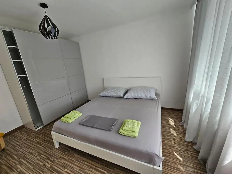 Jonas Apartment, 2 Br Vienna Apartment